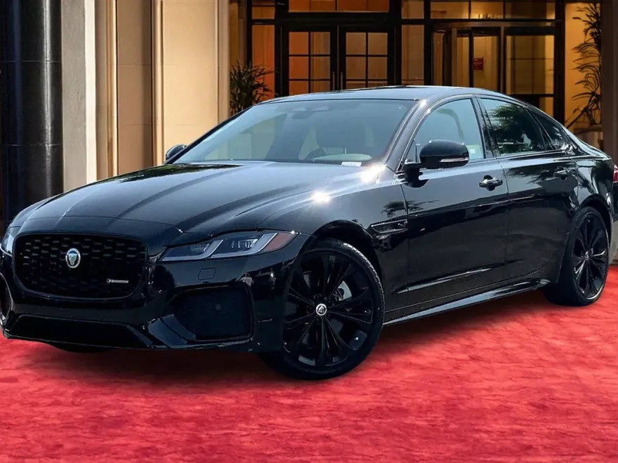 2024 Jaguar XF P300 R-Dynamic SE photo 1