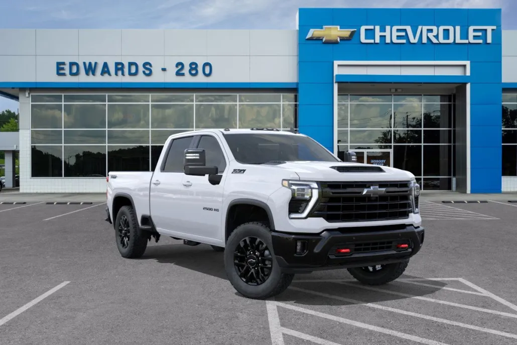 2025 Chevrolet Silverado 2500HD LT photo 1