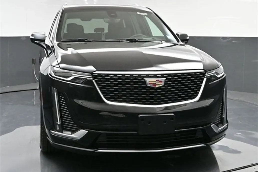 2024 Cadillac XT6 Premium Luxury photo 1