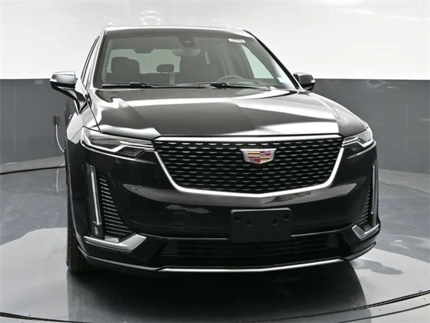 2024 Cadillac XT6 Premium Luxury photo 1