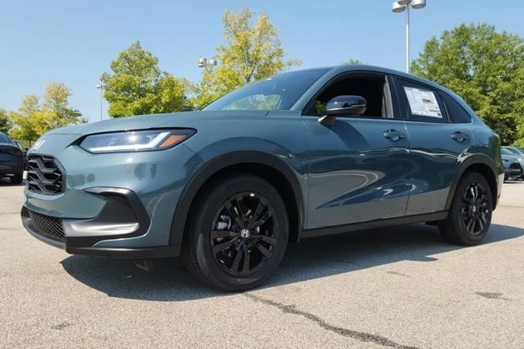 2026 Honda HR-V Sport photo 1