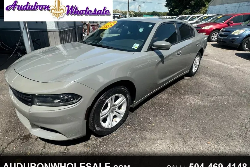 2018 Dodge Charger SXT photo 1