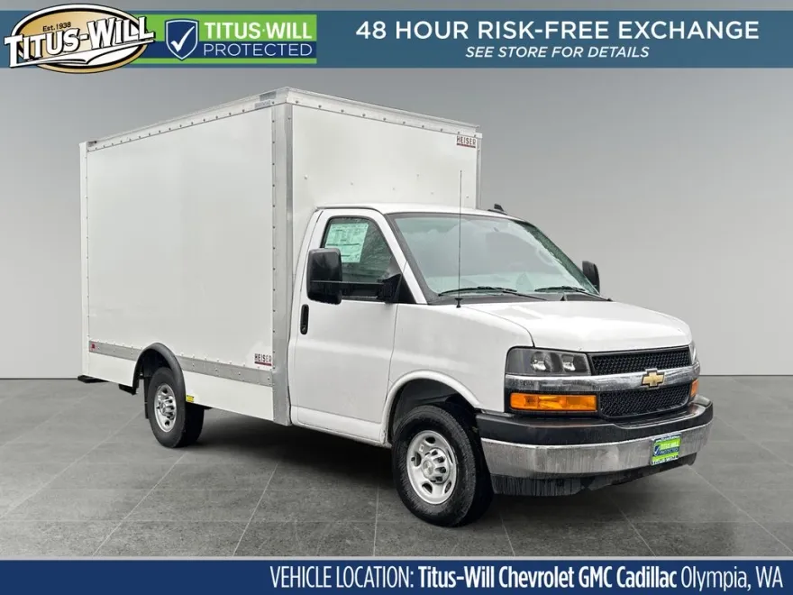 2024 Chevrolet Express 3500 Work Van Cutaway photo 1