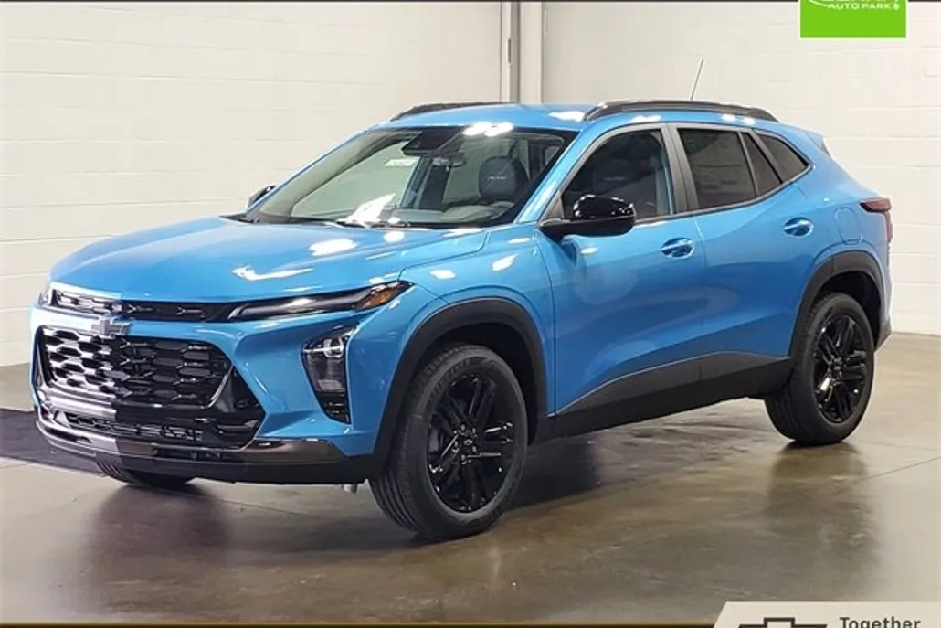 2025 Chevrolet Trax ACTIV photo 1