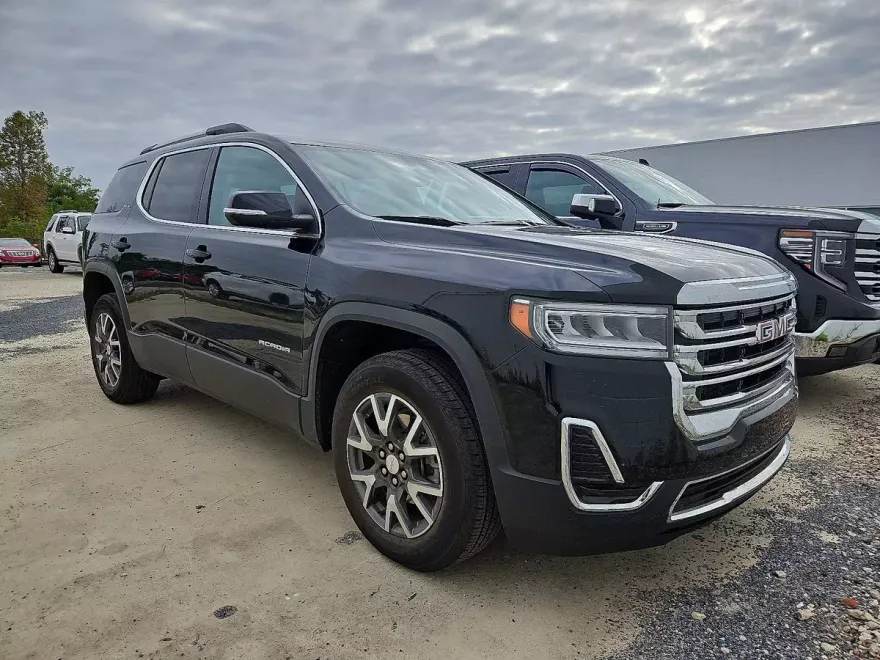 2023 Gmc Acadia SLE photo 1