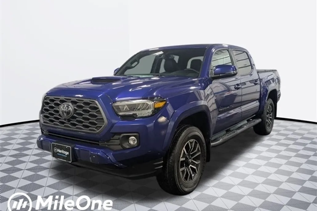 2022 Toyota Tacoma TRD Sport photo 1