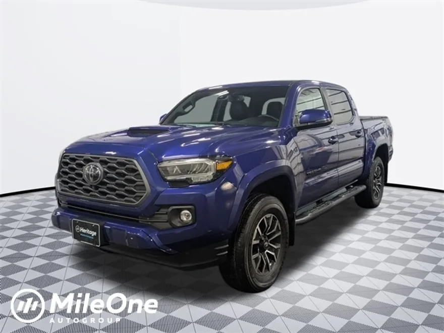 2022 Toyota Tacoma TRD Sport photo 1
