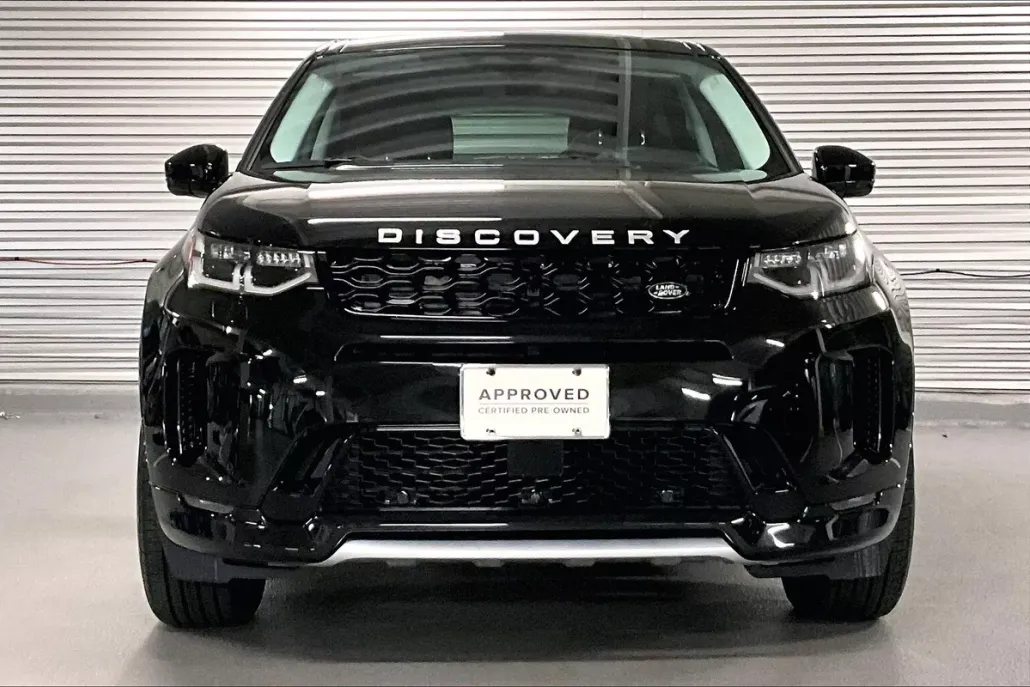 2025 Land Rover Discovery Sport S photo 1