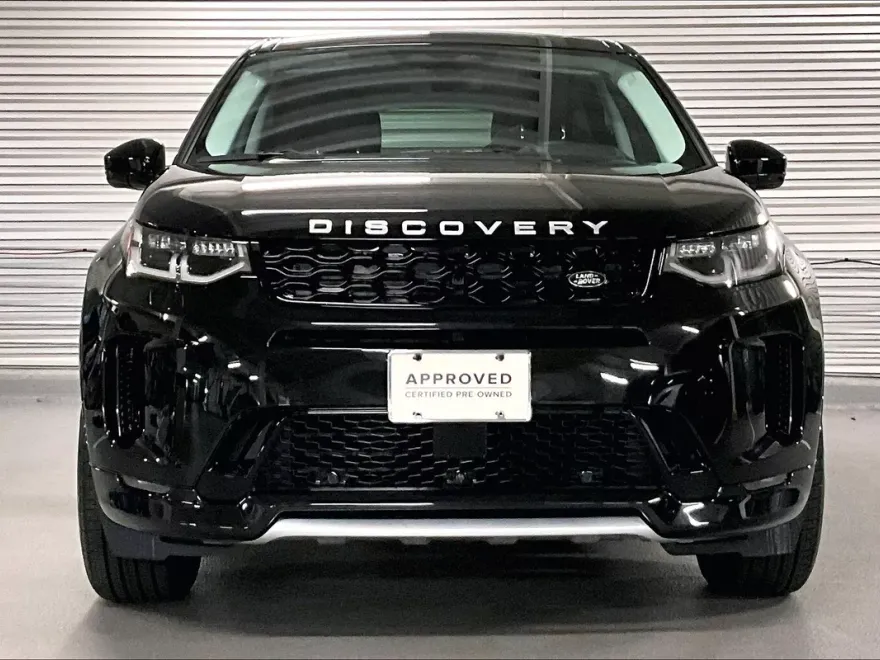 2025 Land Rover Discovery Sport S photo 1
