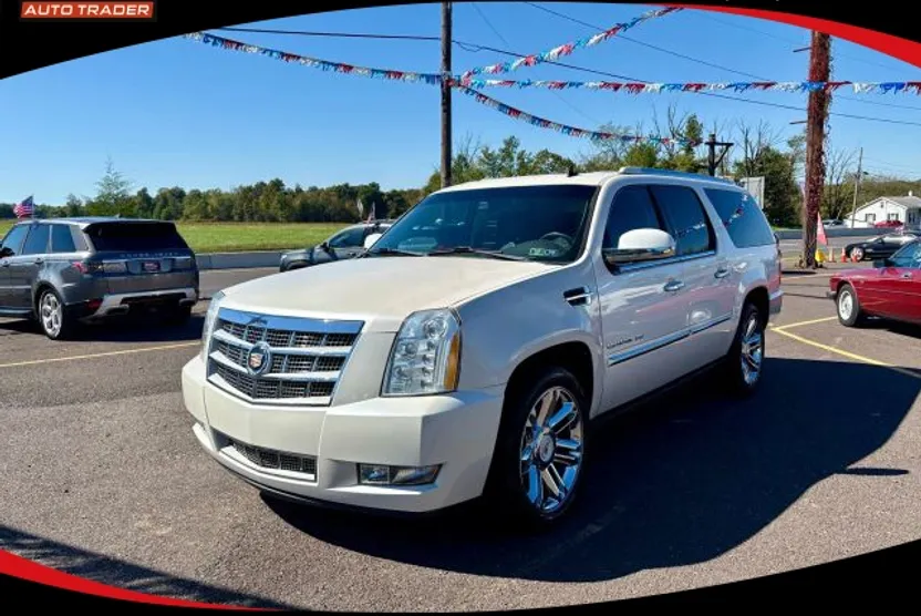 2012 Cadillac Escalade ESV Sport photo 1