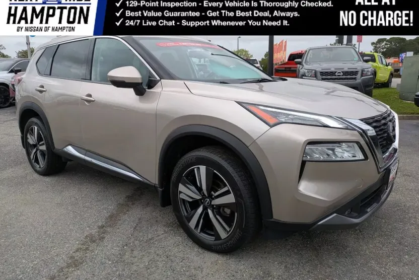 2022 Nissan Rogue SL photo 1