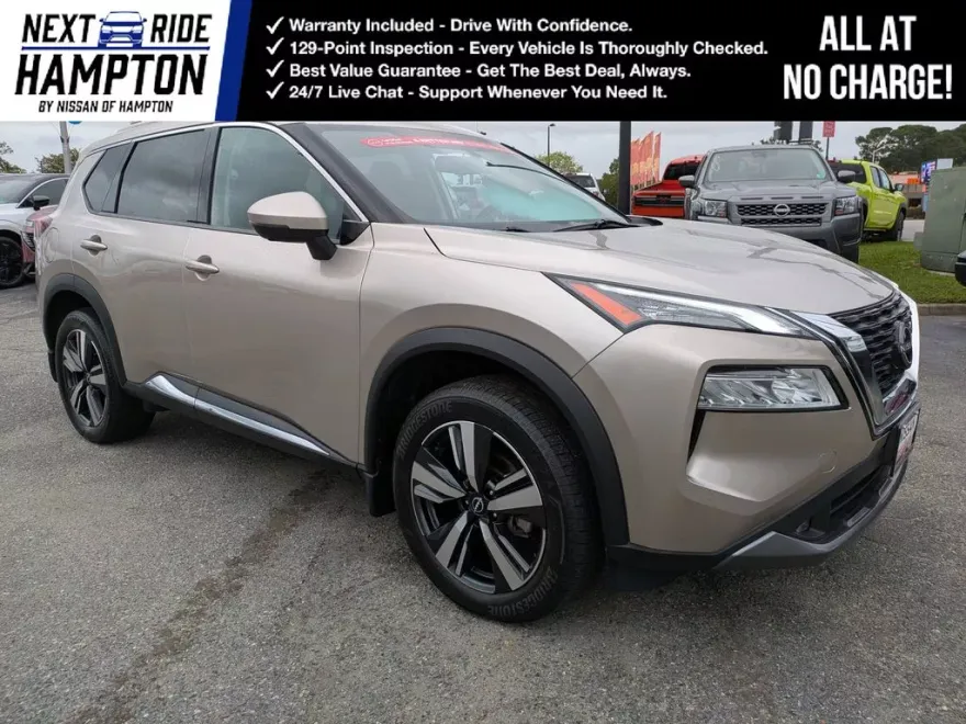 2022 Nissan Rogue SL photo 1