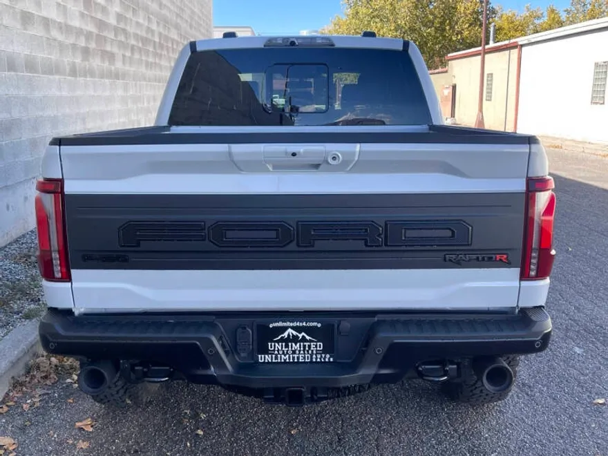 2025 Ford F-150 Raptor photo 1