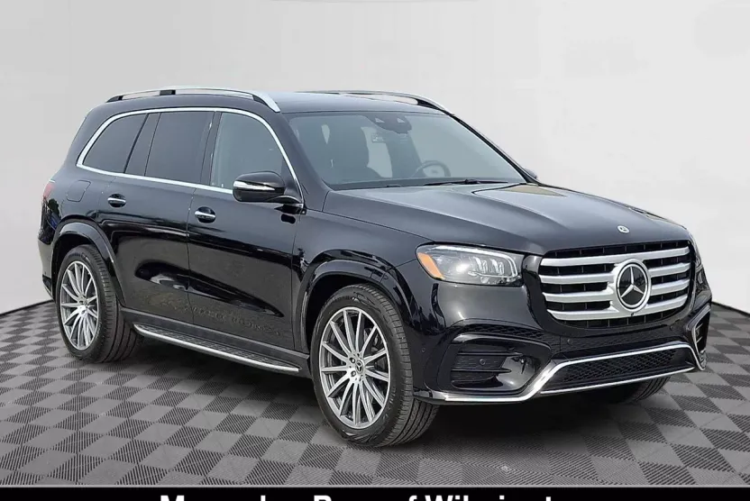 2025 Mercedes Benz GLS 580 4MATIC photo 1