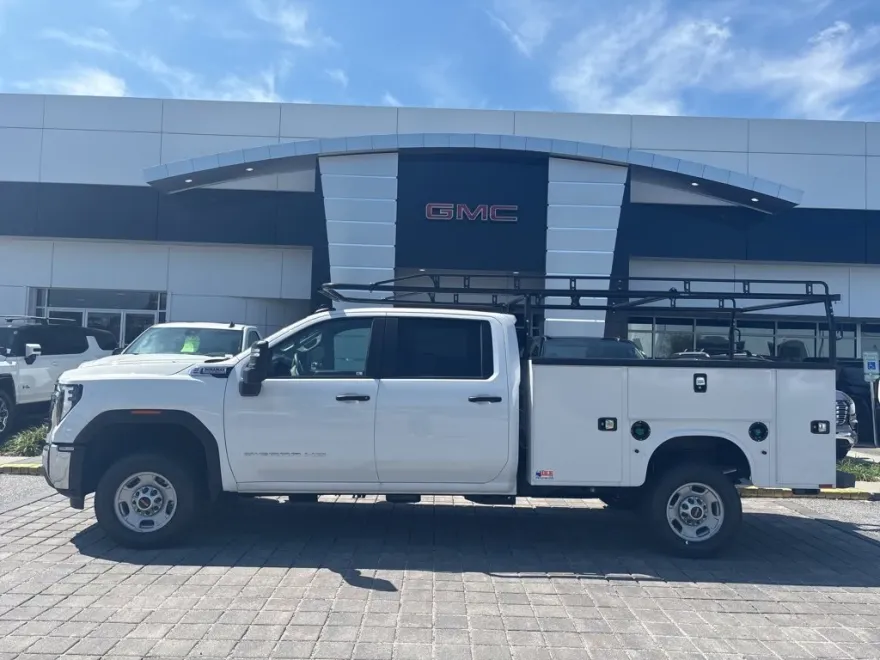 2025 Gmc Sierra 2500 HD Pro photo 1