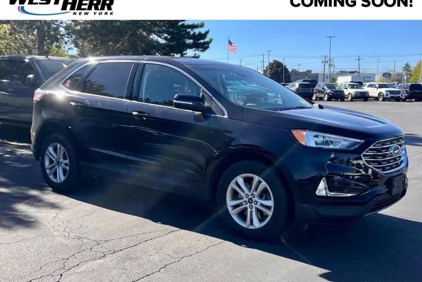 2020 Ford Edge SEL photo 1