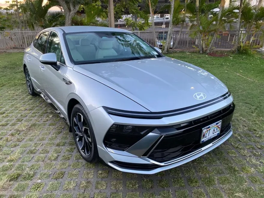 2024 Hyundai Sonata SEL photo 1