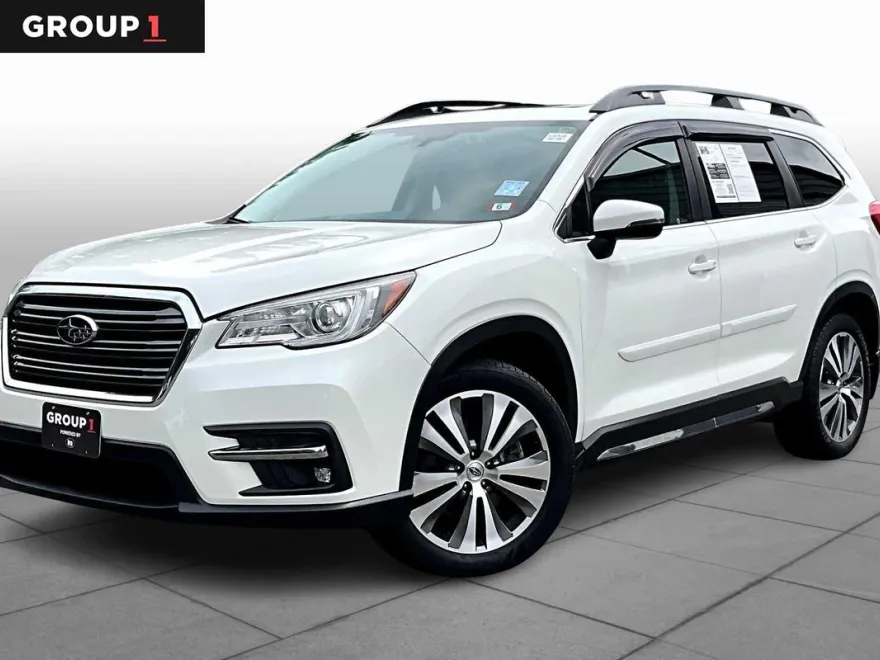 2019 Subaru Ascent Limited photo 1