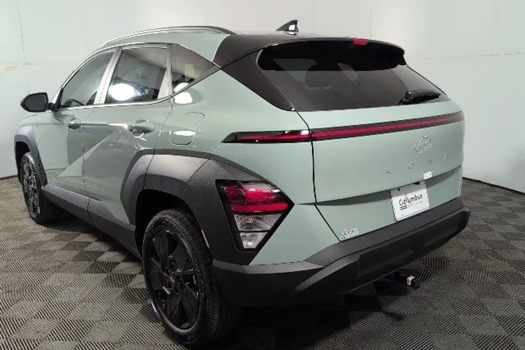 2026 Hyundai Kona SEL photo 1