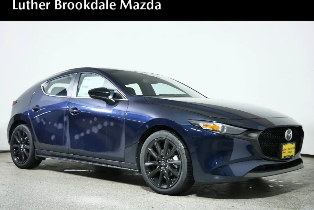 2025 Mazda Mazda3 Hatchback 2.5 Select Sport photo 1