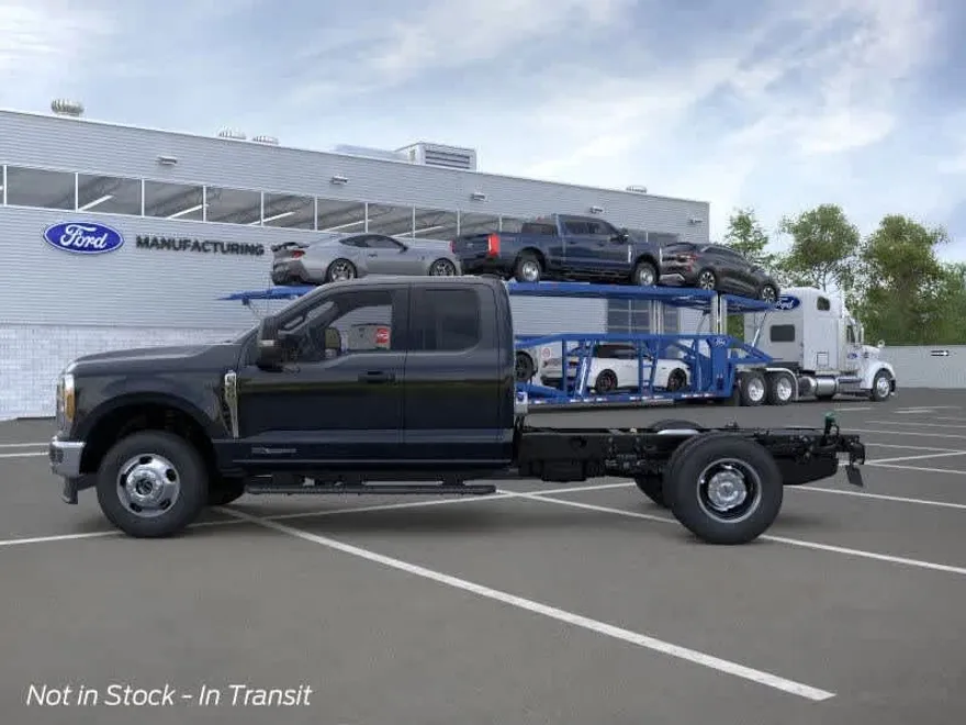 2026 Ford F-350 photo 1