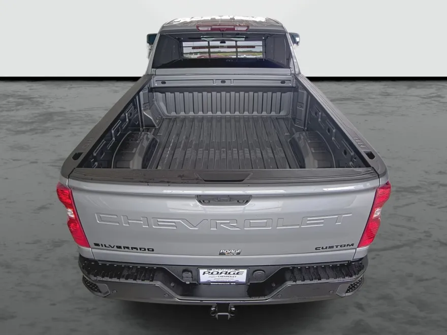 2025 Chevrolet Silverado 2500HD Custom photo 1