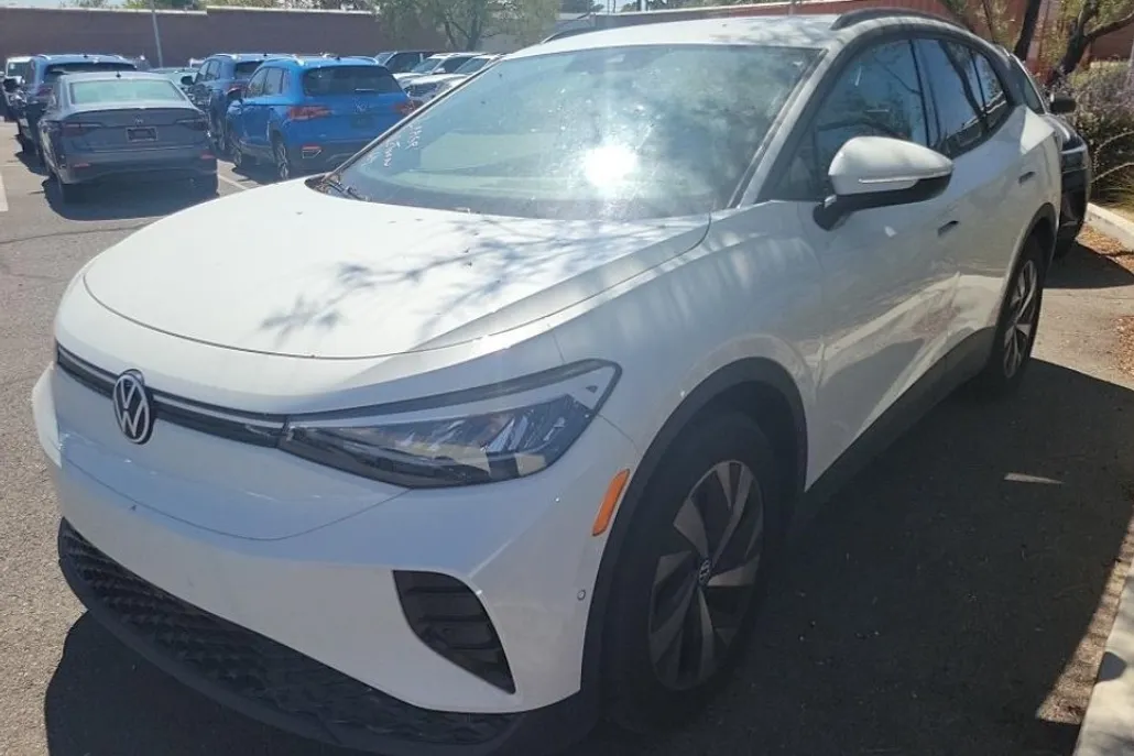 2024 Volkswagen ID.4 Standard photo 1