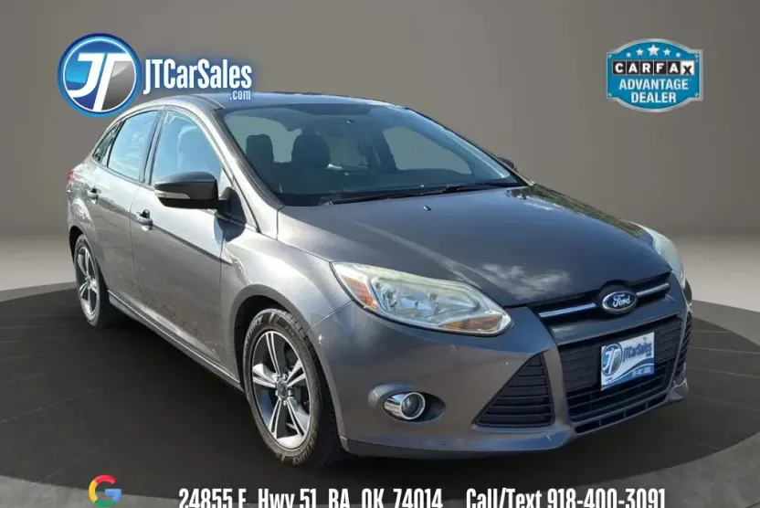 2014 Ford Focus Sedan photo 1