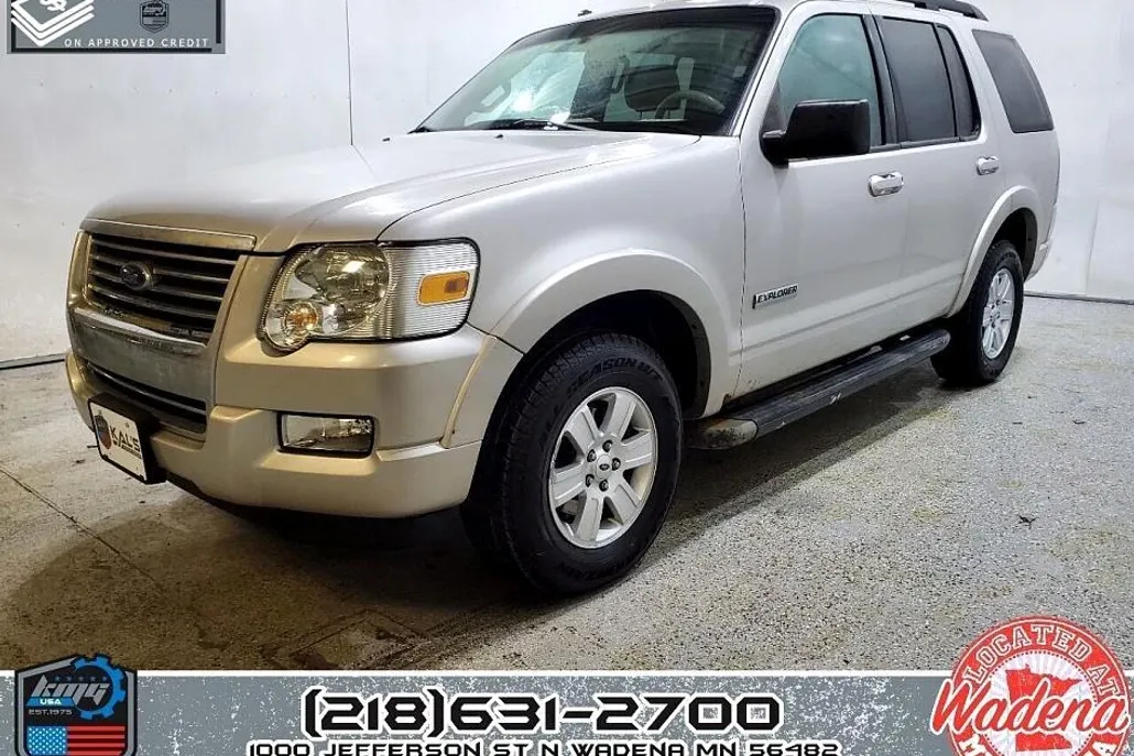 2007 Ford Explorer XLT photo 1