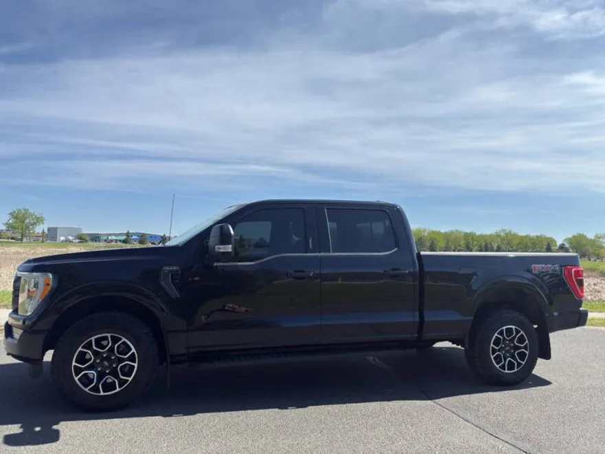 2021 Ford F-150 XLT photo 1