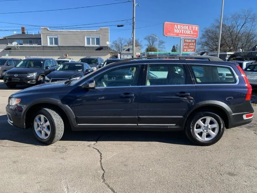 2010 Volvo XC70 photo 7