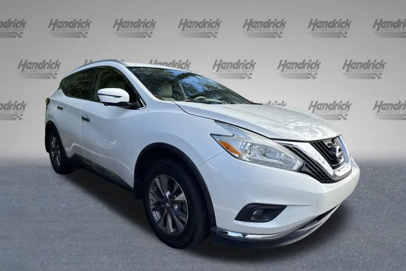 2017 Nissan Murano SL photo 1