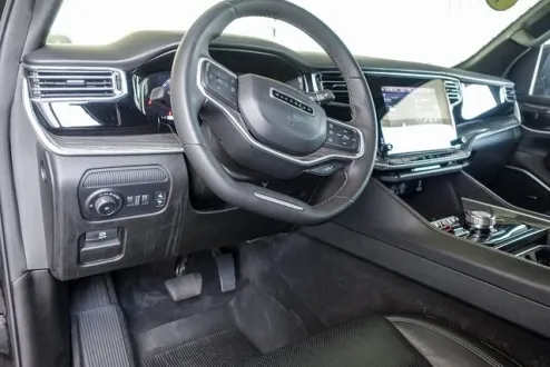 2022 Jeep Wagoneer Series II photo 2