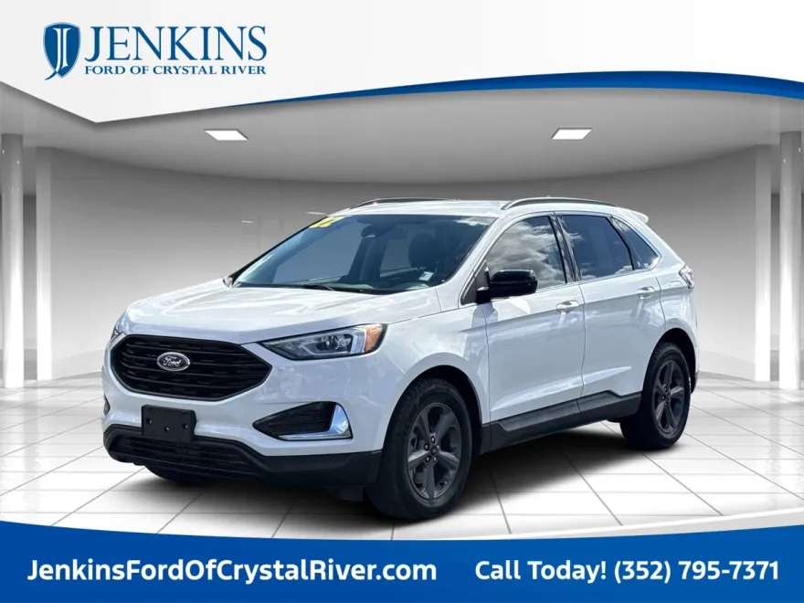 2022 Ford Edge SEL photo 1