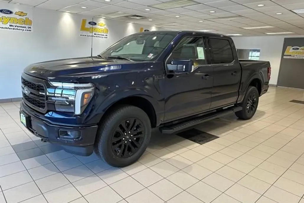 2025 Ford F-150 Lariat photo 1