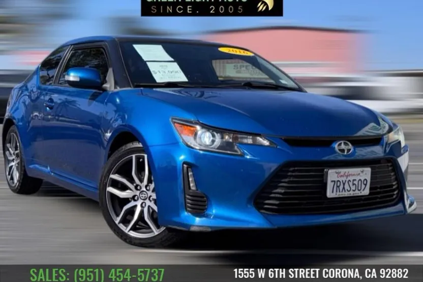2016 Scion tC photo 1
