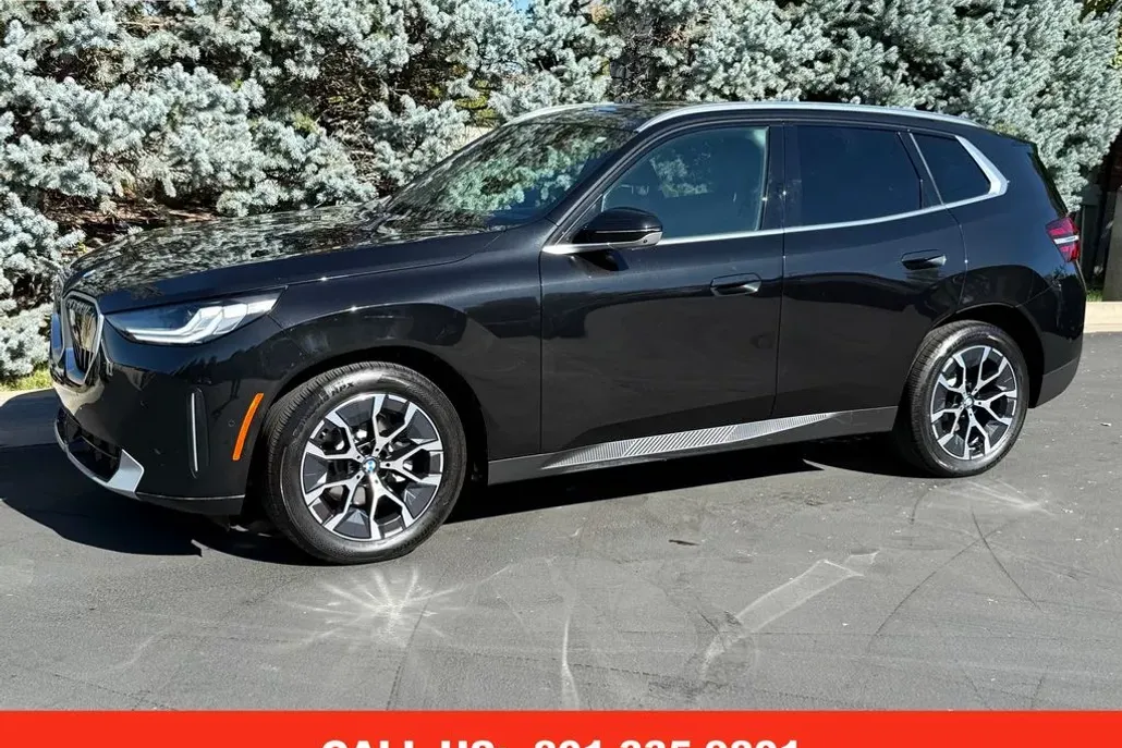 2025 Bmw X3 30x Drive photo 1