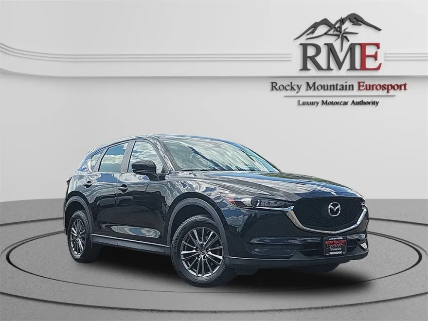 2017 Mazda CX-5 Sport photo 1