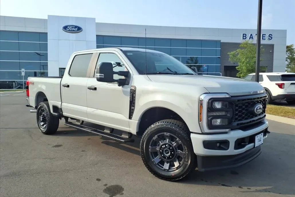 2026 Ford F-250 XL photo 1