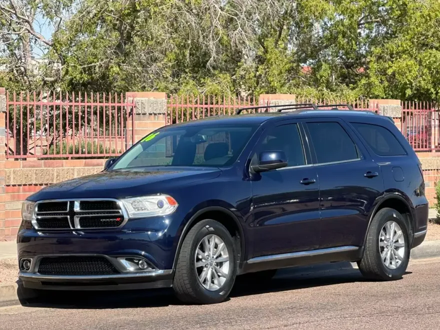 2016 Dodge Durango SXT photo 1