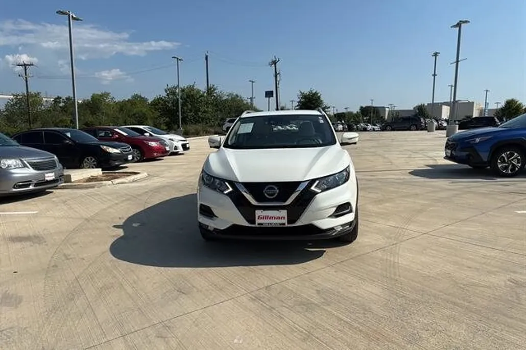 2021 Nissan Rogue Sport SV photo 1