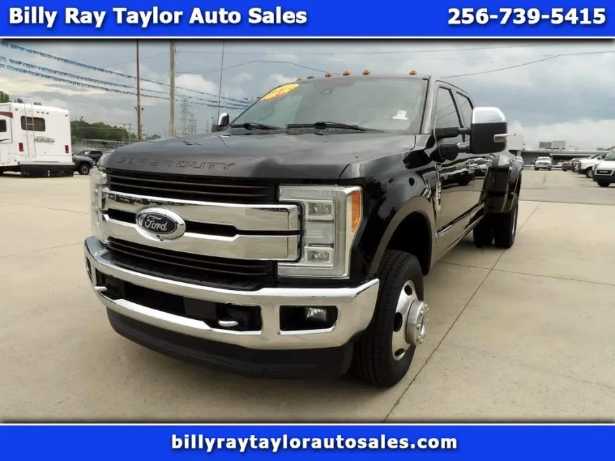 2017 Ford F-350 King Ranch photo 1
