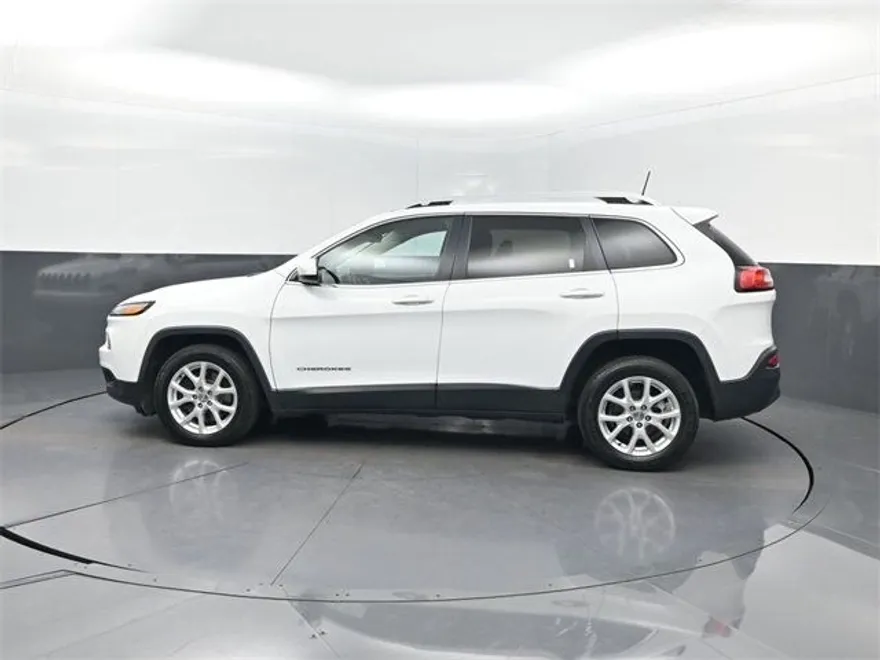 2017 Jeep Cherokee Latitude photo 1