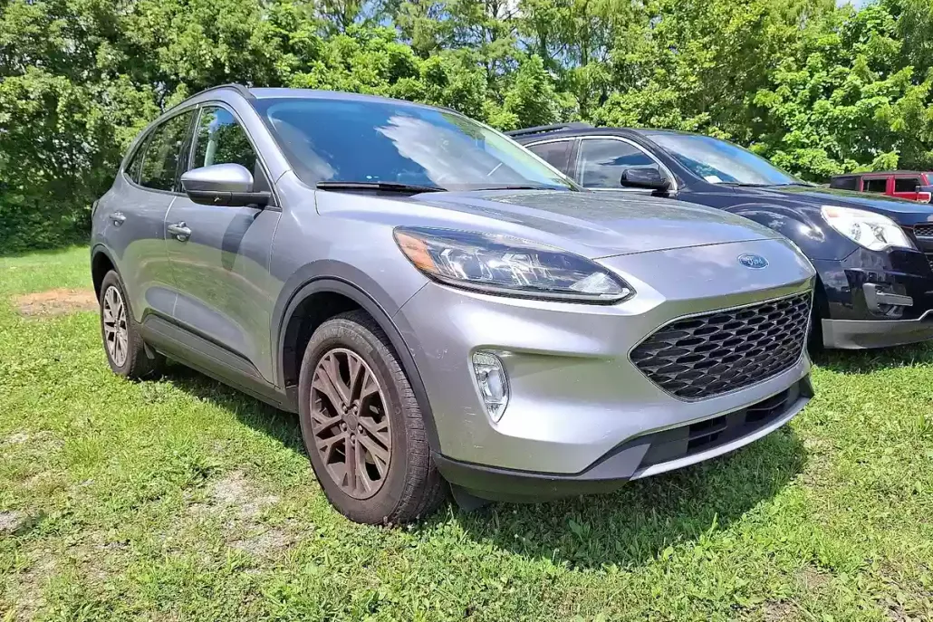 2022 Ford Escape SEL photo 1