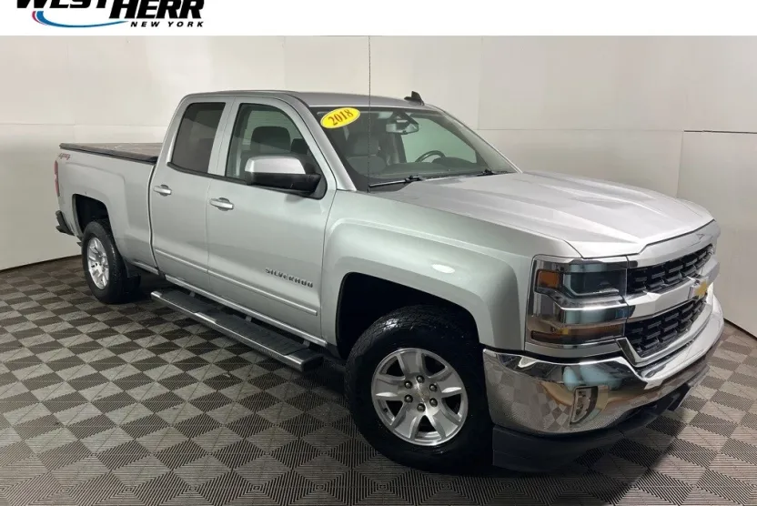 2018 Chevrolet Silverado 1500 LT photo 1