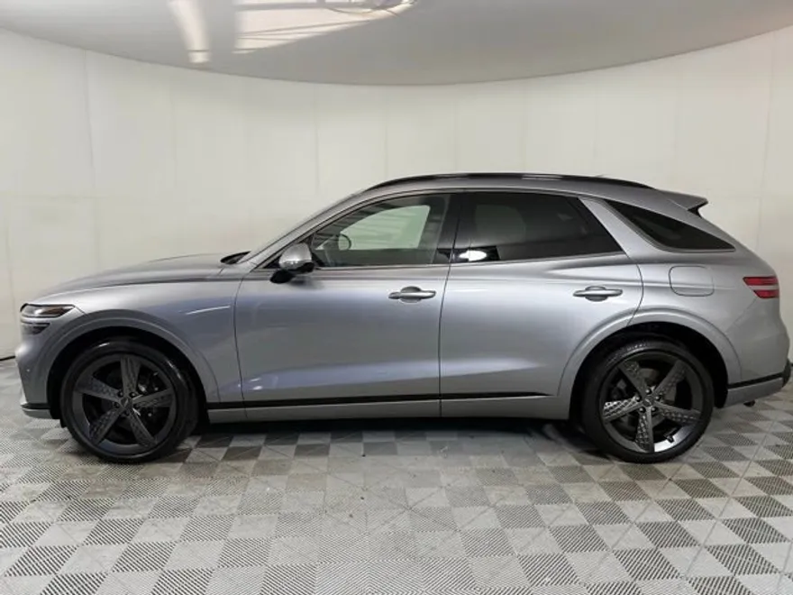 2024 Genesis GV70 Advanced 3.5T Sport Prestige photo 1