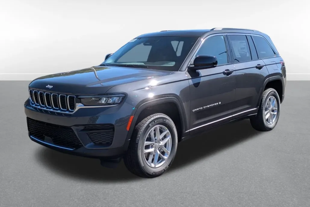 2025 Jeep Grand Cherokee Laredo X photo 1