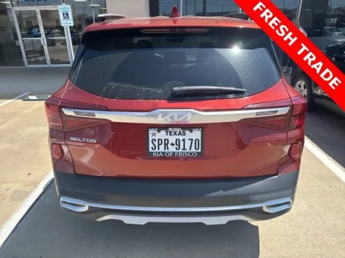 2023 Kia Seltos S photo 4