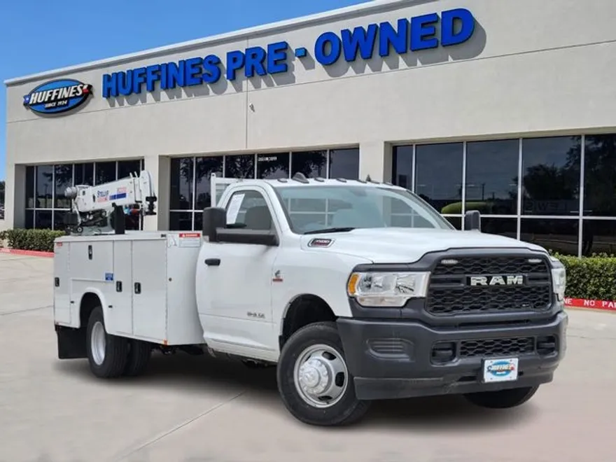 2022 Ram 3500 Tradesman photo 1