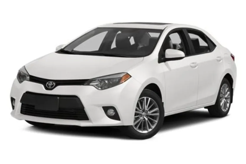 2014 Toyota Corolla LE photo 1